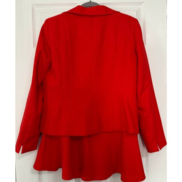 Le Suit New With Tag Scarlet Women's 2 Pcs. Skirt Suit Set Size 10 - Picture 11 of 16